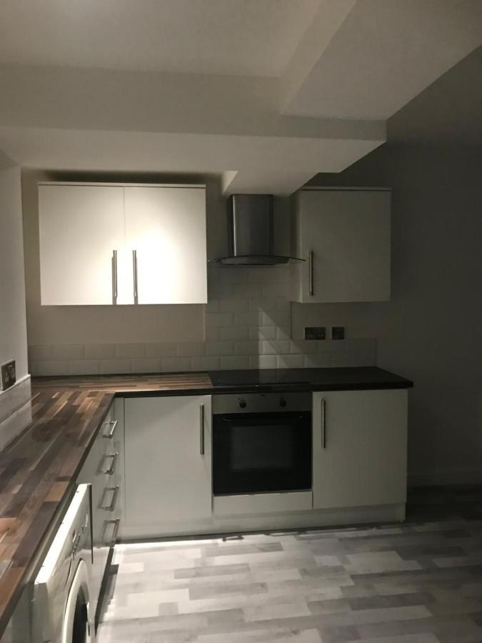 Centre 2 * Liverpool